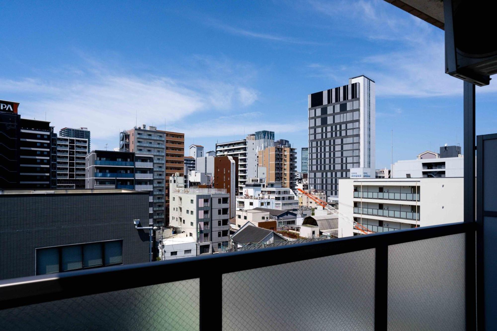B&Tsutenkaku Ōsaka Extérieur photo